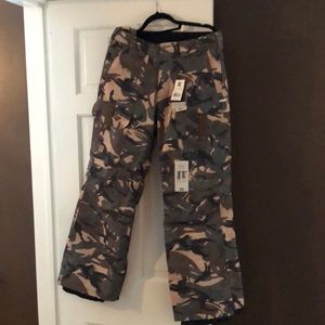NWT Men’s DC snow board pants